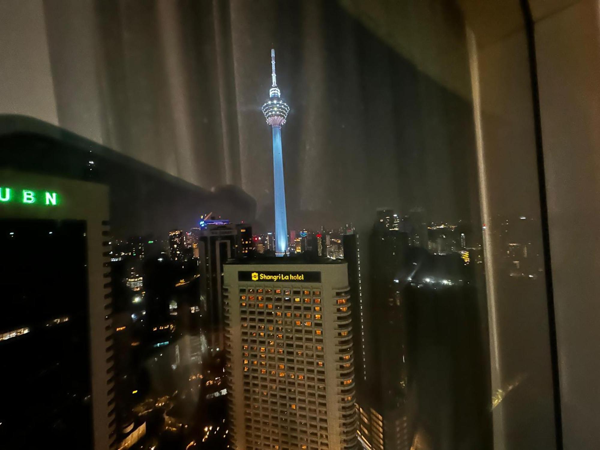 Vortex Suites Klcc By Nadia Guesthouse Kuala Lumpur Eksteriør billede